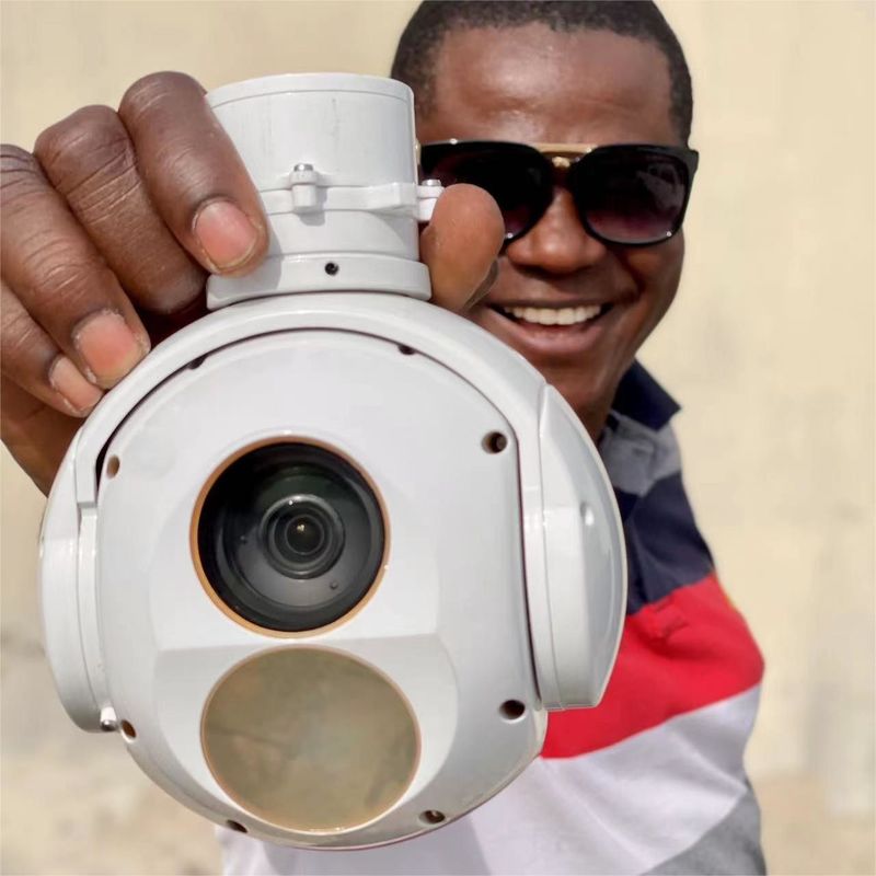 ईथरनेट वीडियो आउटपुट TS120BT-04 के साथ इलेक्ट्रो ऑप्टिकल यूएवी 30X ज़ूम ईओ 640x512 आईआर थर्मल कैमरा